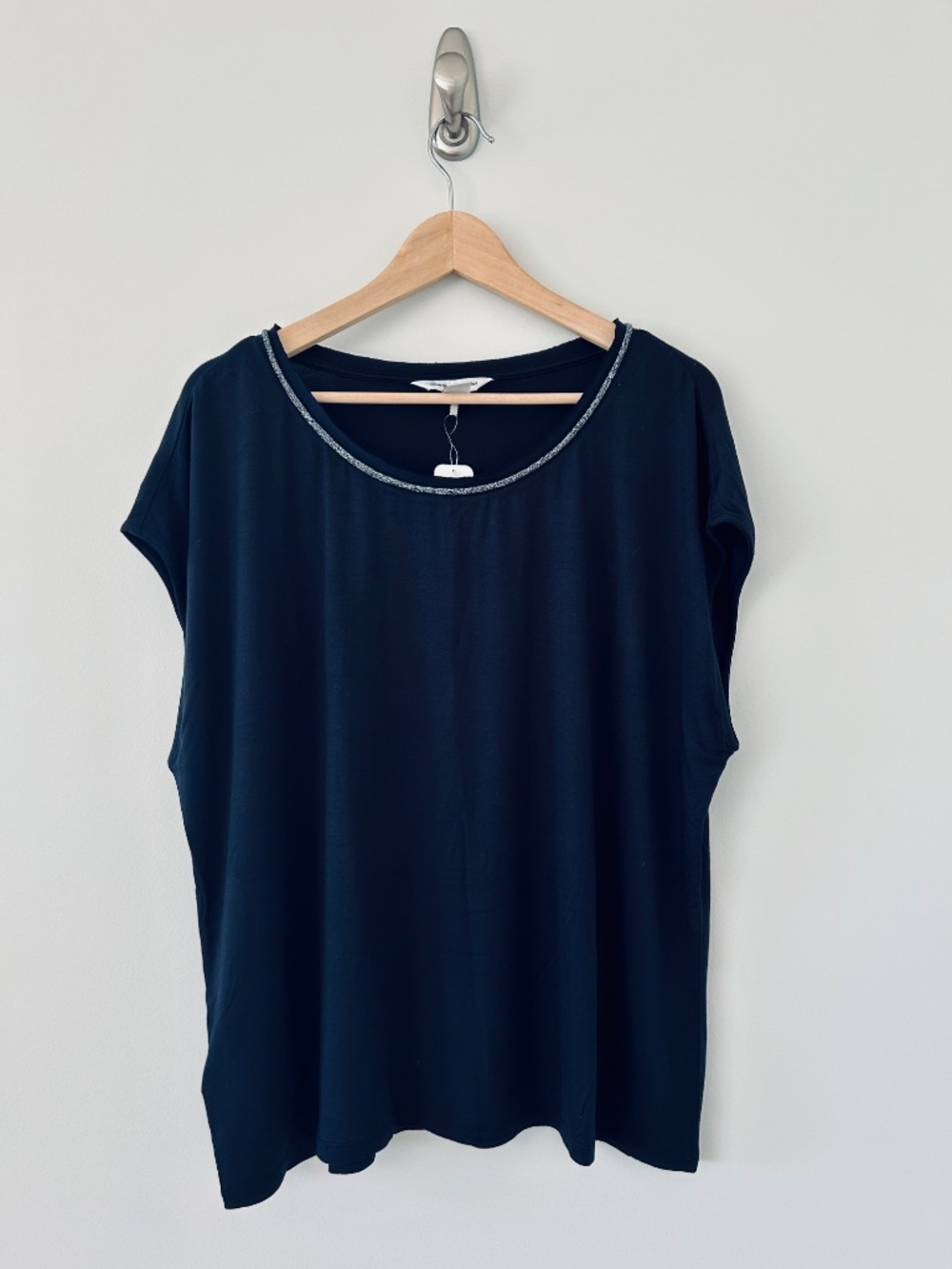 NWT Tommy Bahama Embellished Cap Sleeve Top Black Sz XL